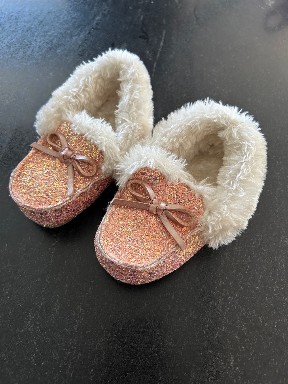 Cat & Jack Pink Glitter Moccasin Slippers with Cream Fur Trim